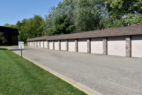 Windsor Gates Apartment Homes Brookly Park MN-Private Garages Available