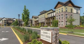 Secluded but close to everything at 2000 West Creek Apartments, Virginia, 23238