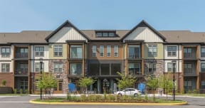 Your new home awaits you at 2000 West Creek Apartments, Virginia, 23238