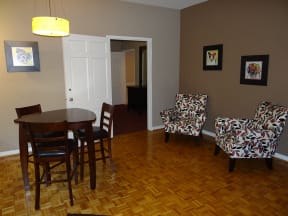 dining area at Wedgwood Apartments in Raleigh, NC