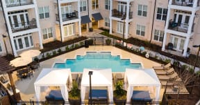SouthLawn Lawrenceville Resort-Style Pool