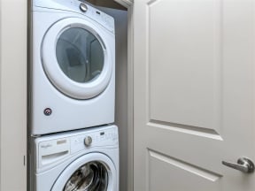 In-Home Berewick Pointe Washer & Dryer in Charlotte, NC Rental Homes