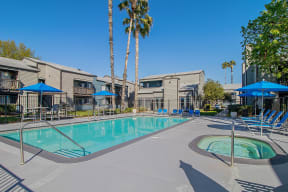 Swimming Pool Evria Apartment Homes in Diamond Valley California.