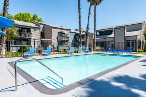 Swimming pool at Evria Apartment Homes in Diamond Valley California. Swimming Pool