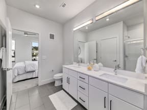 saint_mary_bathroom_3 in austin tx apartments
