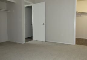 1x1 bedroom with closet | Riverstone apts in Sacramento, CA 95831