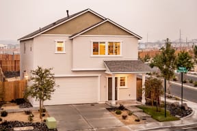 Home Front View | Aspen Vista at Anchor Pointe Apartments