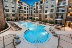 Comfortable Apartments with Expansive Amenities at Windsor Chastain, 255 Franklin Rd, GA