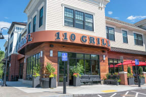 Dining Options Abound Nearby at Windsor at Hopkinton, MA, 01748