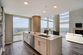 Floor to ceiling windows in penthouses at THE MONARCH BY WINDSOR, 801 West Fifth Street, Austin
