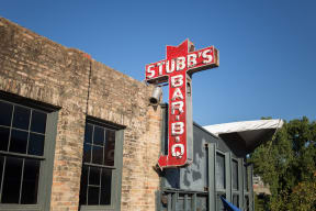 Take in a concert and BBQ at Stubb’s