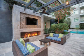 Resident Courtyard with Fireplace at Olympic by Windsor, Los Angeles, CA