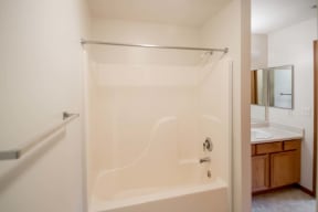 Large bathrooms and tubs at Northridge Apartments in Gretna, NE