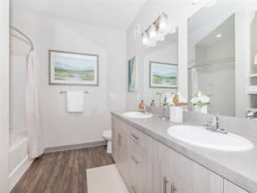 Updated One White Oak Bathrooms in Cumming, Georgia Apartment Homes for Rent