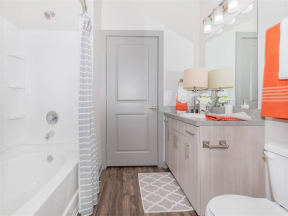 Luxurious One White Oak Bathrooms in Georgia Apartment Rentals