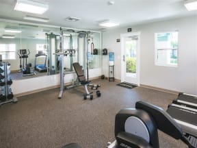 High-Tech Fitness Center at Knollwood Meadows Apartments, California, 93455