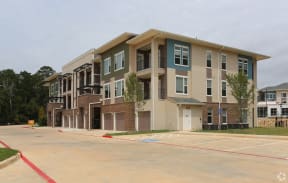 Apartment-Near-LakeConroe-Conroe-Encore-At-Westfrok