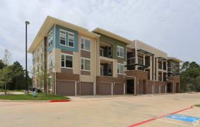 Apartment-Near-LakeConroe-Conroe-Encore-At-Westfrok