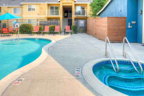 Pool and Spa l Creekside Village in Pittsburg, CA