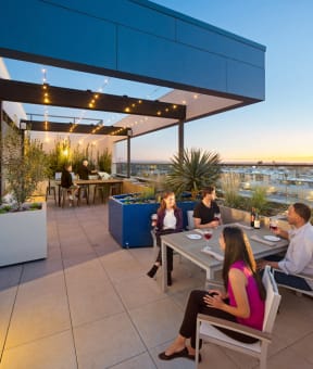 The Roy Lifestyle - Sky Lounge Rooftop Deck