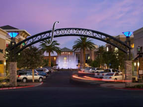 PEARL CREEK | Shopping