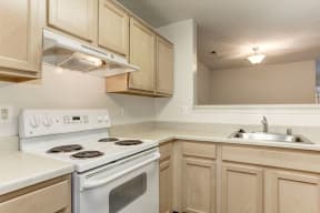 Fully Furnished Kitchen With Stainless Steel Appliances at County Center Crossing, Woodbridge, VA