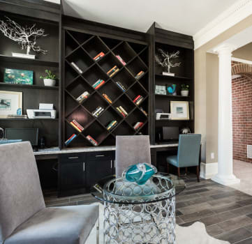 Classy Clubhouse Interiors at The Avenue at Polaris Apartments, Columbus, OH, 43240