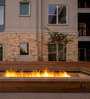 Outdoor Fireside Lounge at White Rock Luxury Apartments in Dallas TX