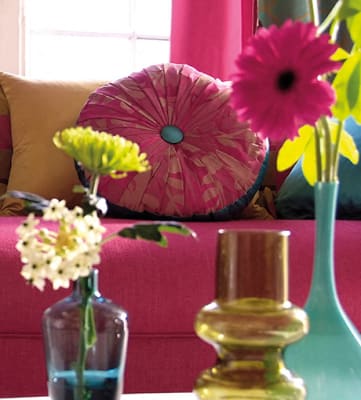 Pink sofa at Glenmeade Village in Wilmington NC