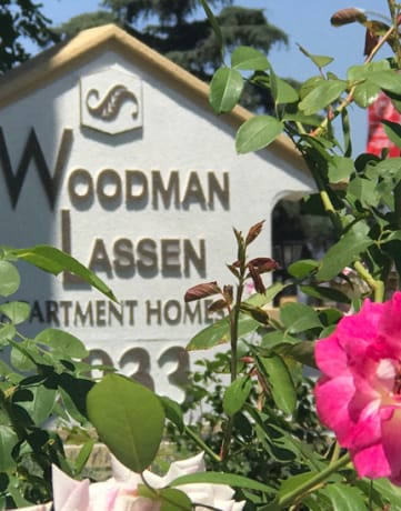 Woodman Lassen Apartments signage