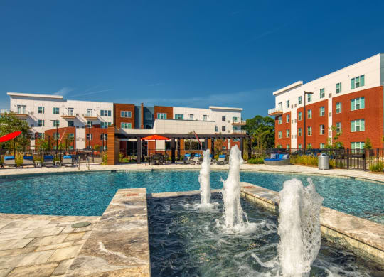 Pool fountain Ellipse Apartments in Hampton VA