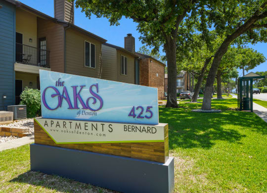 Property Signage at Oaks of Denton in Denton, TX