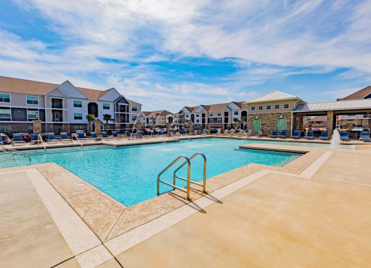 Sparkling Pool at Parkside Grand Apartments in Pensacola, FL