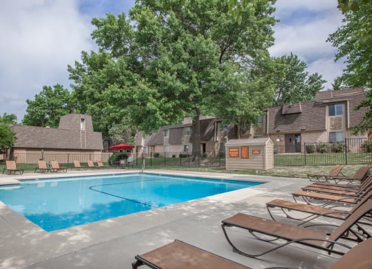 Apartments for Rent in Overland Park KS Preston Court