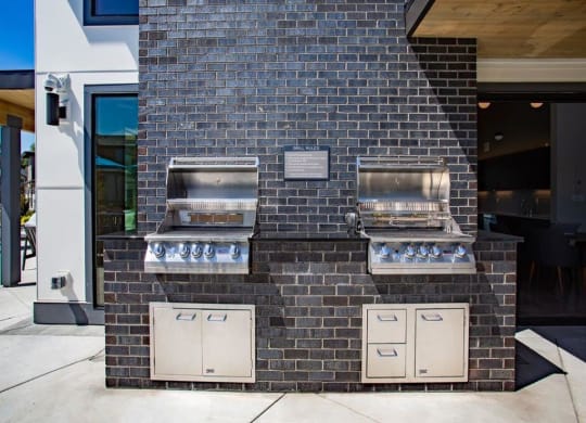 townhomes lodge outdoor grills