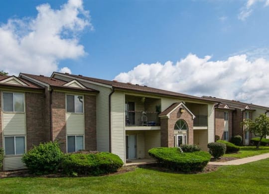 Property Into Perspective at Creekside Square Apartments, Indianapolis, IN, 46254