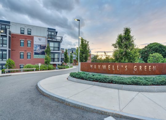 Luxury Apartment Homes Available at Windsor at Maxwells Green, 1 Maxwells Green, Somerville