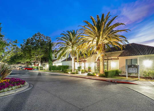 Renovated Apartment Homes Available at Mission Pointe by Windsor, 1063 Morse Avenue, Sunnyvale