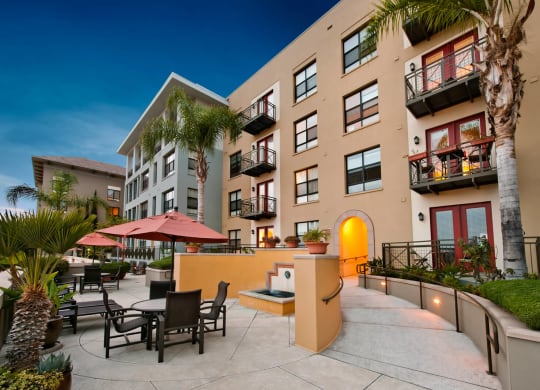 Ample Sitting In Outdoor Lounge at Terraces at Paseo Colorado, Pasadena, 91101