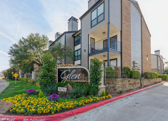 Property Entrance at The Glen at Highpoint, Dallas, TX, 75243