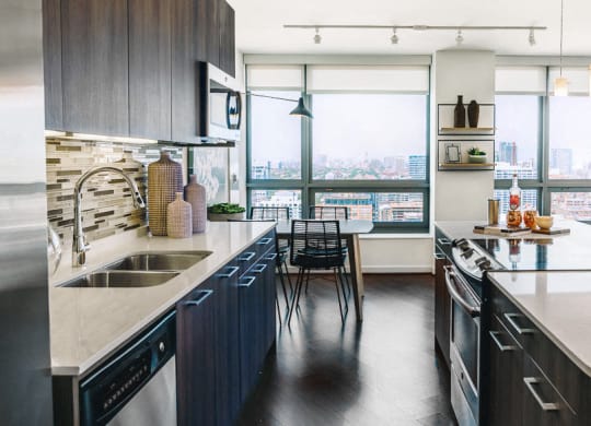 Luxury River North apartment kitchen at Hubbard Place in Chicago