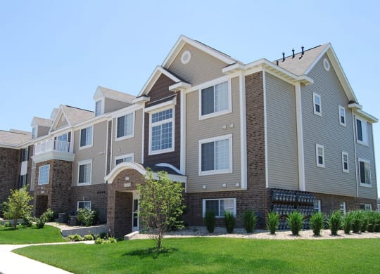 One and Two Bedroom Apartment Homes at Hunters Pond Apartment Homes, Champaign