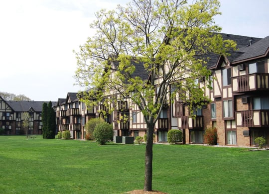 Open Lawns with Lush Landscaping at Normandy Village Apartments, Indiana