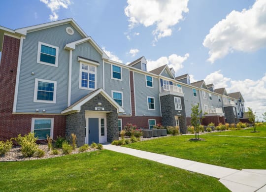Spacious Apartment Homes Available at Stoney Pointe Apartment Homes, Wichita