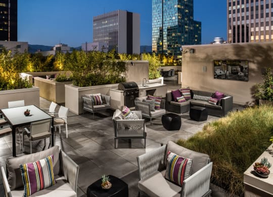 Rooftop Lounge at Berkshire K2LA, Los Angeles, 90005