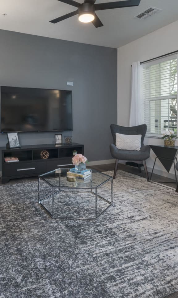 Sole at Brandon Apartments in Riverview, FL