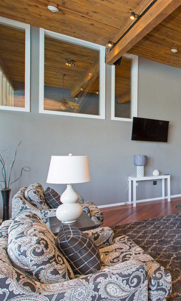 Barrington Lakes Apartments Apartments in Hoffman Estates, IL