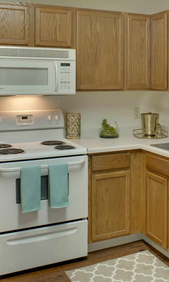 Willow Pond Apartments in Burnsville, MN