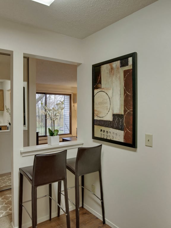 Willow Pond Apartments in Burnsville, MN