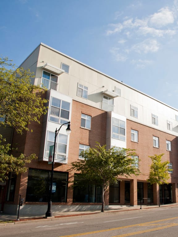 Residences at DeSales Plaza Apartments in Cincinnati, OH